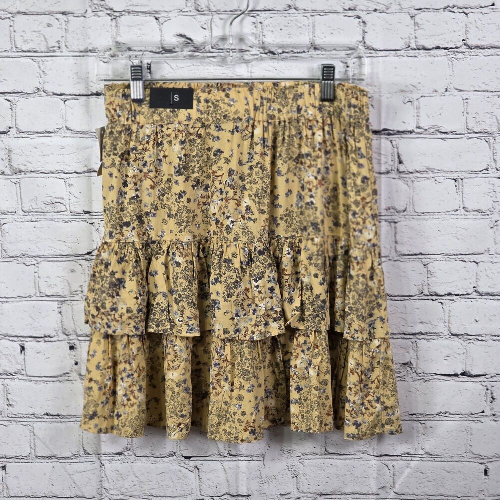 Maurices Women’s Sz Small Yellow Floral 100% Rayon Skirt